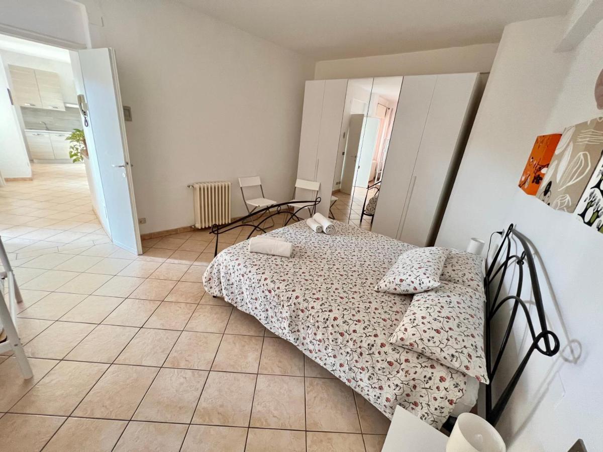 Borgo Antico Apartments Toscolano Maderno Exterior photo