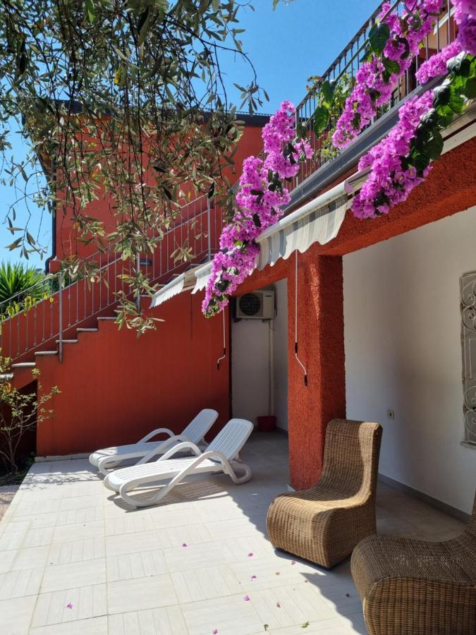 Borgo Antico Apartments Toscolano Maderno Exterior photo